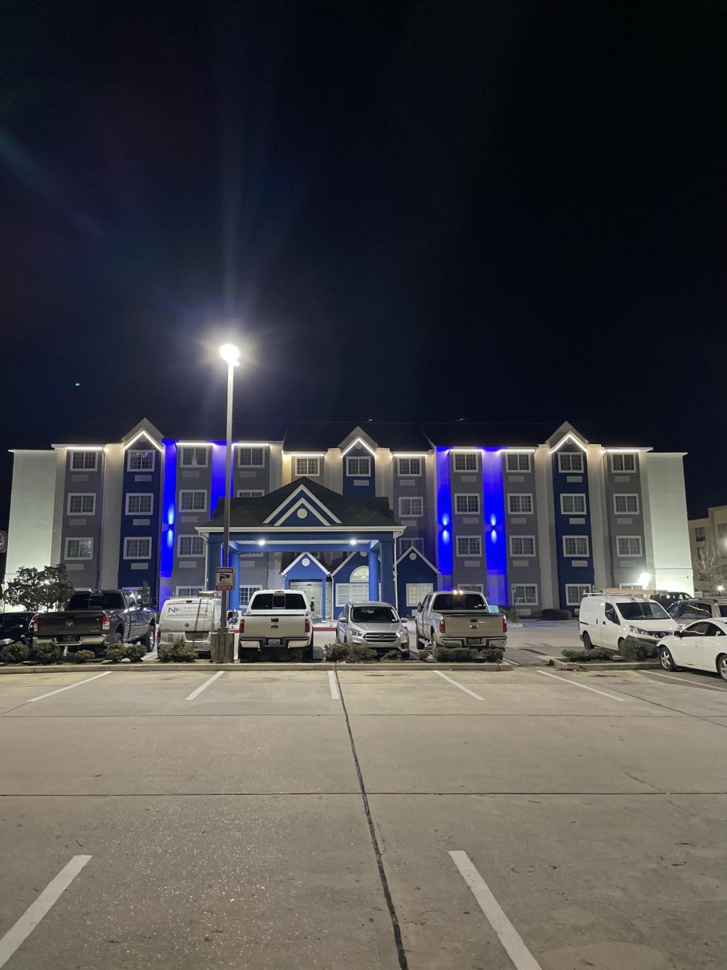 Microtel Inn And Suites Baton Rouge Airport Extérieur photo